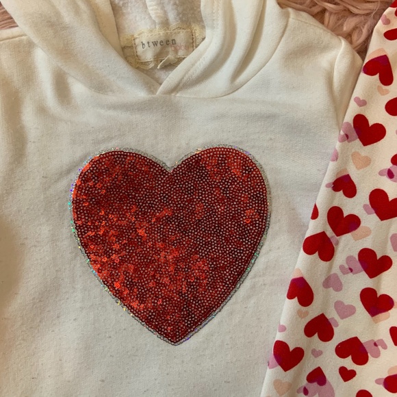 2T Set - Picture 2 of 3